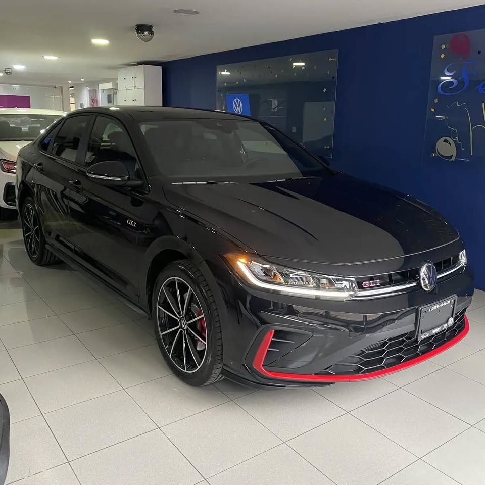 571228227 803529752576188 6626494137438075197 N